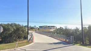 Hill Country College Preparatory High School em Bulverde, Texas - Reprodução / Google Maps