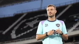 Martin Anselmi não é mais técnico do Fogão - Vitor Silva / Botafogo