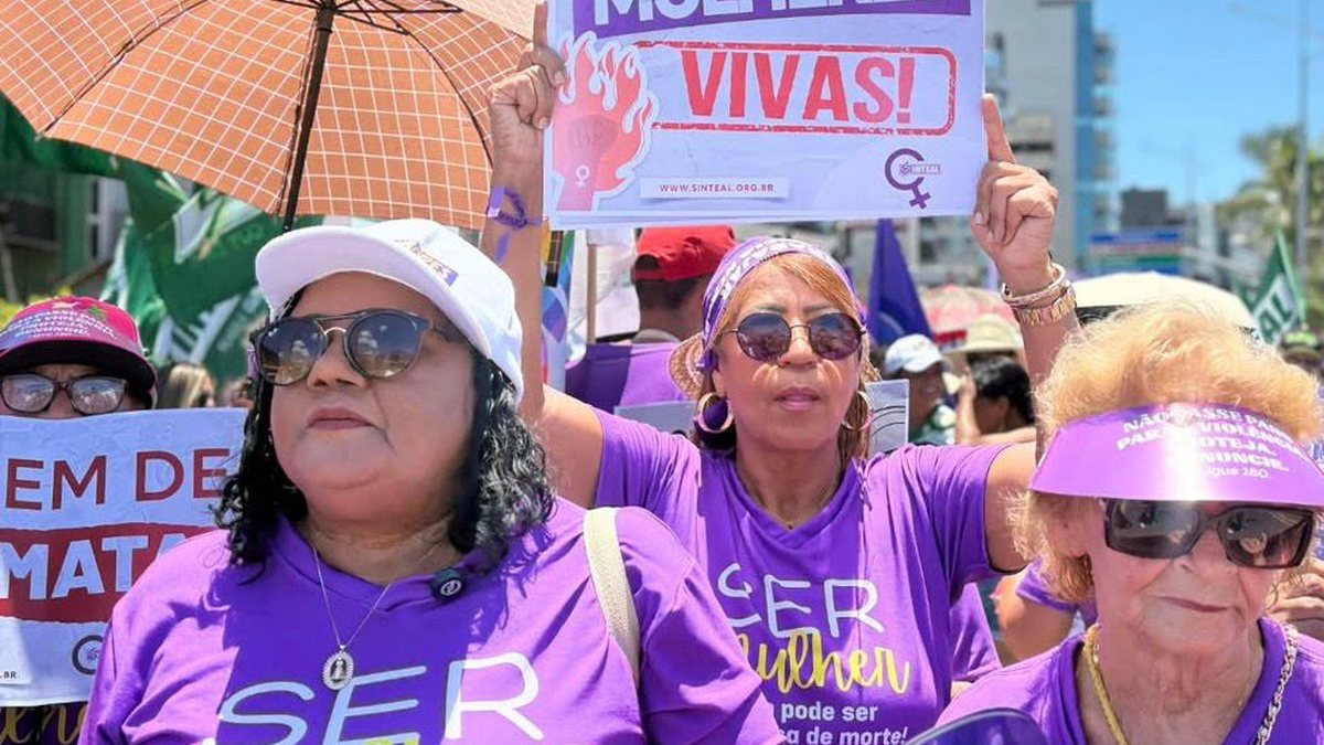 Mulheres vão às ruas em Maceió e outras capitais pelo fim da violência