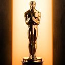 Como são feitas as estatuetas do Oscar, banhadas em ouro de 24 quilates e com 3,8 kg - Reprodução / Instagram @theacademy