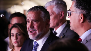 Governistas fizeram documento em oposição ao relatório da comissão - Foto: Agência Brasil