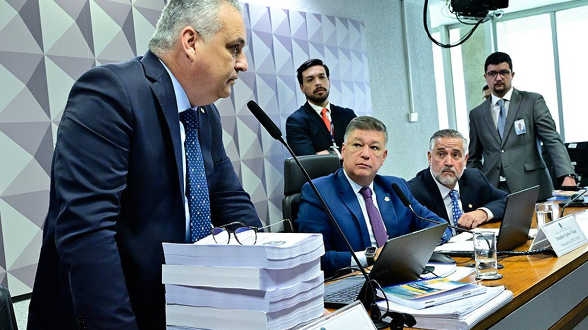 Com mais de 4 mil páginas, relatório da CPMI pode ser votado nesta sexta