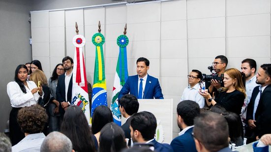 Câmara Municipal empossa Rodrigo Cunha como prefeito de Maceió - Foto: Ascom Câmara de Maceió