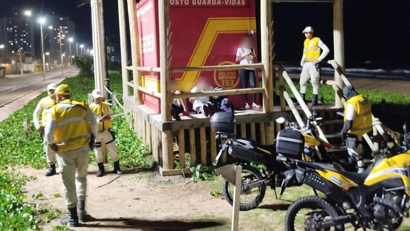 Ronda no Bairro prende jovens por posse de entorpecentes em Jacarecica