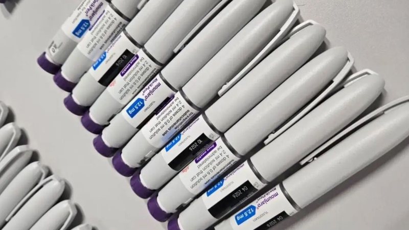 Anvisa proíbe produtos que prometem "efeito" de canetas emagrecedoras e chá que "desintoxica" sangue