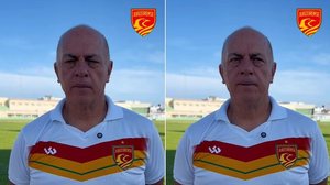 Técnico Carlos Rabello em vídeo de algumas semanas atrás publicado pelo clube - Reprodução / Juazeirense