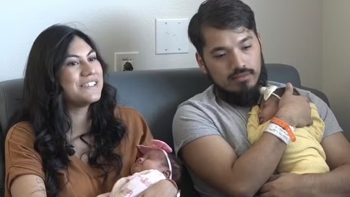 Mesmo usando DIU, mulher engravida e dá à luz quadrigêmeas idênticas
