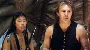 Nathan Lee Chasing Horse com Kevin Costner no filme "Dança com Lobos" - Foto: Divulgação