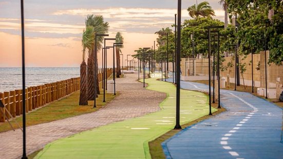 Nova orla de Jaraguá é inaugurada com ciclovia, pista de caminhada e mirantes - Itawi Albuquerque