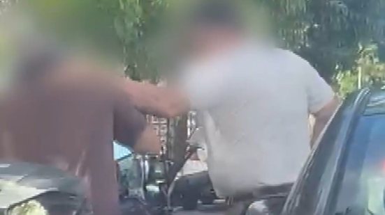 Polícia Civil vai investigar ameaça e agressão de militar armado na Fernandes Lima - Reprodução / Redes sociais