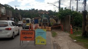 Reparo emergencial: BRK atua em vazamento de grande porte na Rua Marquês de Abrantes - Divulgação / BRK