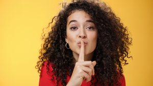 Especialista em Direito Penal, Alexandre Freitas, explica que "pegadinhas" podem se enquadrar em crimes previstos no Código Penal - Foto: Freepik