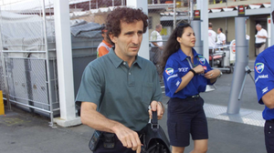 Alain Prost no primeiro dia de treino livre no autódromo de Interlagos, em São Paulo (SP), em 2001 - Evelson De Freitas / Folhapress