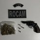 Dois são presos com arma, munições e droga em Arapiraca