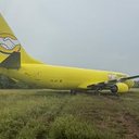 Avião que saiu da pista em Salvador deixou marcas no chão - Reprodução / Redes sociais