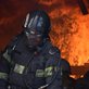 Corpo de Bombeiros combate incêndio em apartamento no Antares