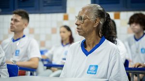 Exame é voltado para jovens e adultos que abandonaram os estudos e desejam retomá-los - Foto: Alexandre Teixeira/ Ascom Seduc
