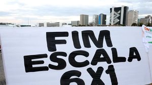 Governo e Câmara fecham acordo para fim da 6x1 e 40 horas semanais - Valter Campanato / Agência Brasil