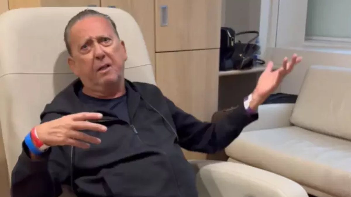 Galvão Bueno pode ficar fora da Copa após cirurgia na coluna? Entenda o procedimento