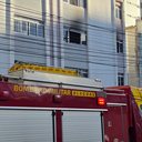 Incêndio atinge apartamento e mobiliza Corpo de Bombeiros na Ponta Verde - Marcos Damacena / Cortesia ao TNH1