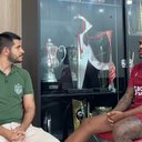 O jornalista Bruno Protasio entrevistou o atacante Mikael no CT Ninho do Galo - Rádio Pajuçara FM