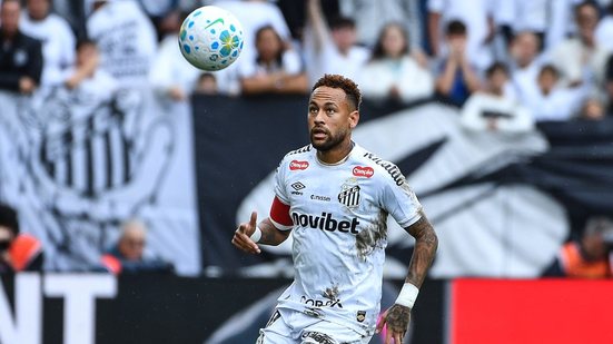 Diretor da CBF responde sobre lesão de Neymar: \u0022Precisa estar pronto\u0022