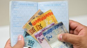 Rendimento médio da população alagoana registrou avanço de 172,1% desde o início da série - Foto: Pei Fon/Agência Alagoas