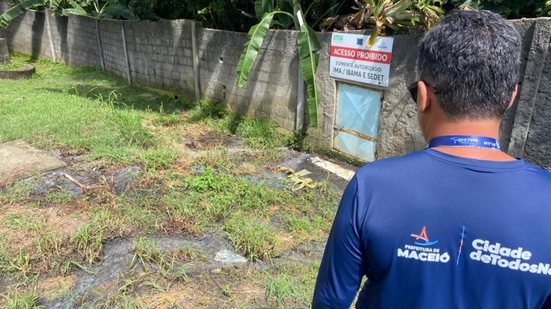 Efluentes sem tratamento são provenientes de condomínio da região e estavam sendo jogados diretamente no Riacho do Silva - Foto: Ascom Iplam