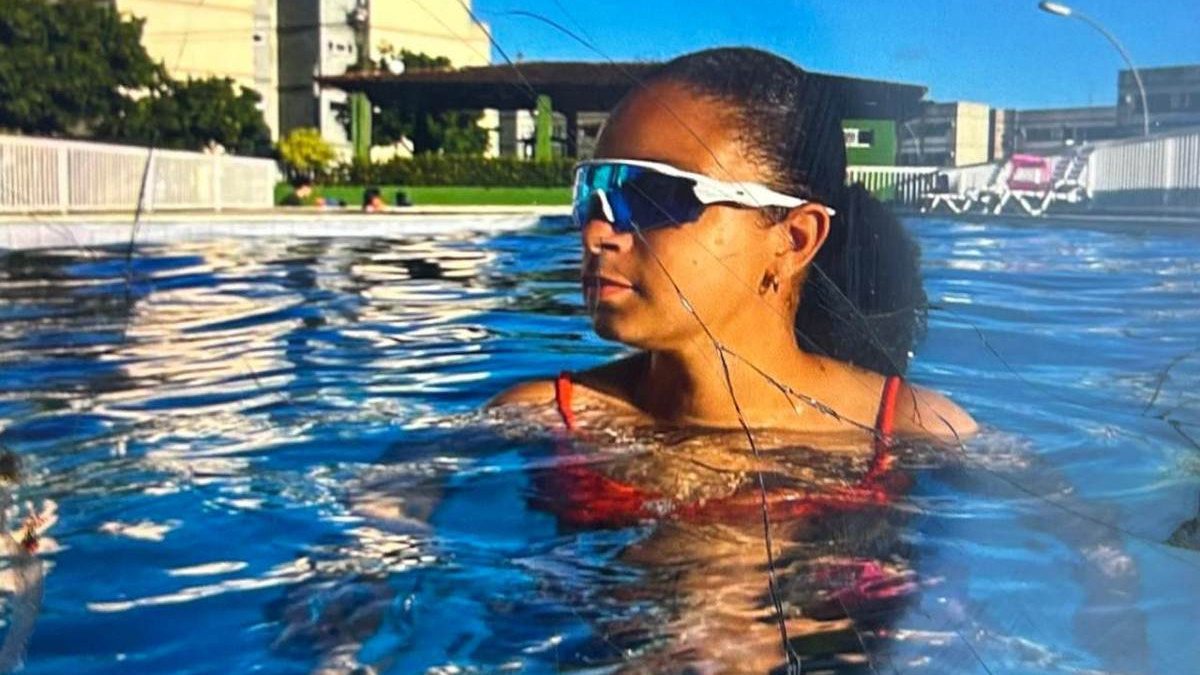 Jovem mordida por tubarão em Boa Viagem insistiu em passar o dia na praia, diz primo