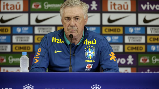 Lateral está fora da Copa e volante Éderson é chamado por Ancelotti - Foto: Paulo Pinto/Agência Brasil