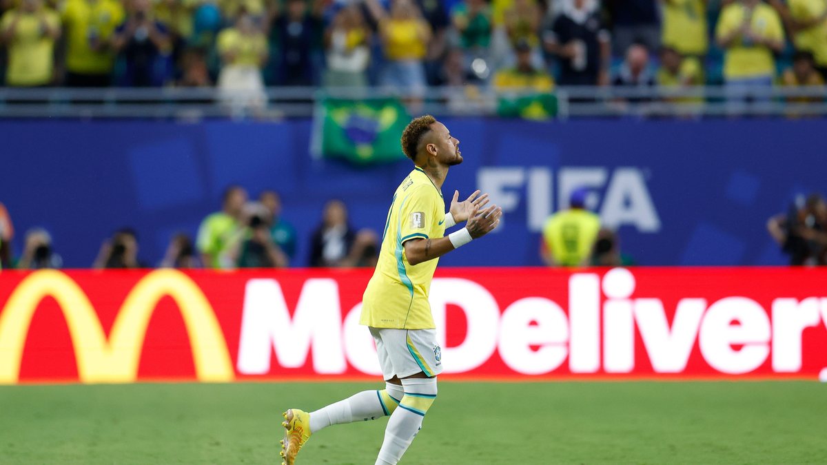 Pode largar o trabalho para ver o jogo do Brasil? Veja o que diz a CLT