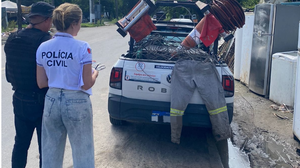 Polícia Civil apreende fios de cobre e arma de fogo durante operação conjunta com a Equatorial em Maceió - Reprodução