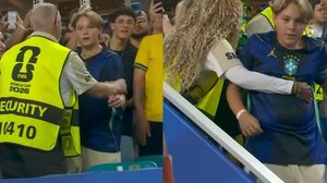 Imagem Davi Lucca é barrado por seguranças ao tentar encontrar o pai Neymar após vitória do Brasil