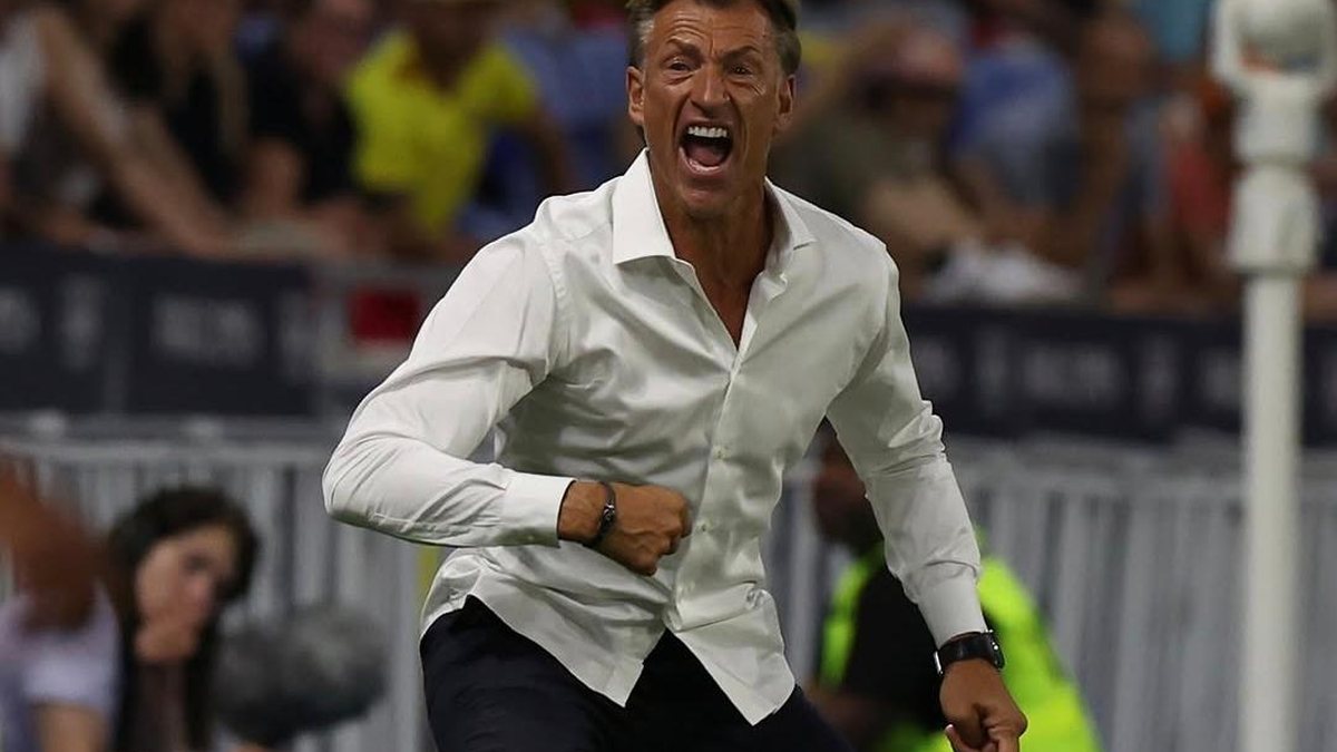 Após derrota, seleção anuncia contratação de técnico algoz da Argentina na Copa de 2022
