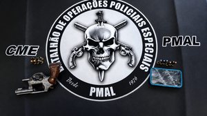 Material encontrado com o suspeito - Divulgação/SSP
