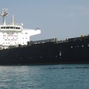 Imagem de arquivo de um navio petroleiro iraniano ancorado no Estreito de Ormuz - Folhapress / Folhapress