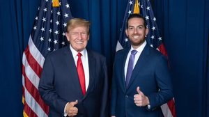 O presidente dos Estados Unidos, Donald Trump, e seu indicado para a Embaixada dos EUA no Brasil, Daniel Perez - Reprodução / Redes sociais