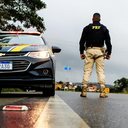 Segundo a PRF, aproximadamente 1.400 veículos e 1.800 pessoas foram fiscalizados ao longo dos cinco dias de ação. - Foto: PRF