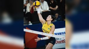 Brasil bate a China e chega à sétima vitória consecutiva na Liga das Nações - Divulgação / Volleyball World