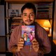 Alagoano lança versão física de romance LGBTQIAP+