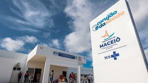 Os pontos fixos de vacinação dos shoppings continuam imunizando normalmente na sexta-feira, sábado e domingo - Foto: Secom Maceió