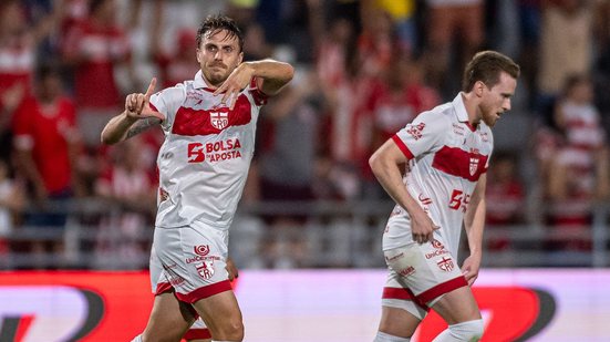 CRB: Bressan prega \u0027página virada\u0027 e diz que importante é \u0027como vai terminar\u0027