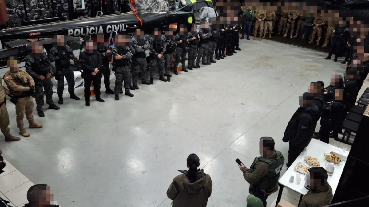 Operação policial mira 151 suspeitos de integrar o PCC em seis estados