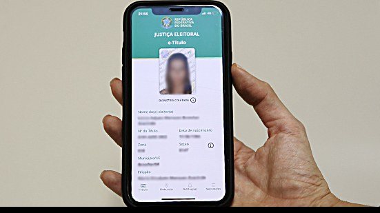 Além de servir como documento digital do eleitor, o e-Título pode ser apresentado como identificação no dia da votação - Foto: Divulgação/TSE
