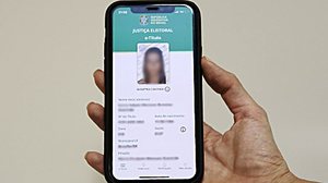 Além de servir como documento digital do eleitor, o e-Título pode ser apresentado como identificação no dia da votação - Foto: Divulgação/TSE