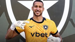 Gabriel Batista é o novo goleiro do Alvinegro - Vitor Silva / Botafogo