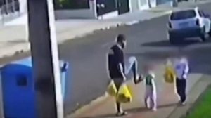 Homem que chutou rosto da filha é indiciado sob suspeita de lesão corporal e tortura - Reprodução