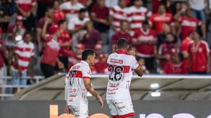Mikael marcou o 24º gol dele na temporada - Francisco Cedrim / CRB