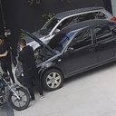 Policial atira contra dois homens em moto após eles anunciarem falso assalto, na zona leste de São Paulo - Reprodução / Câmera de segurança