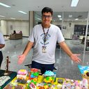 Imagem Planeta Netinho: jovem autista empreende com brinquedos em feiras e eventos; veja como contratar